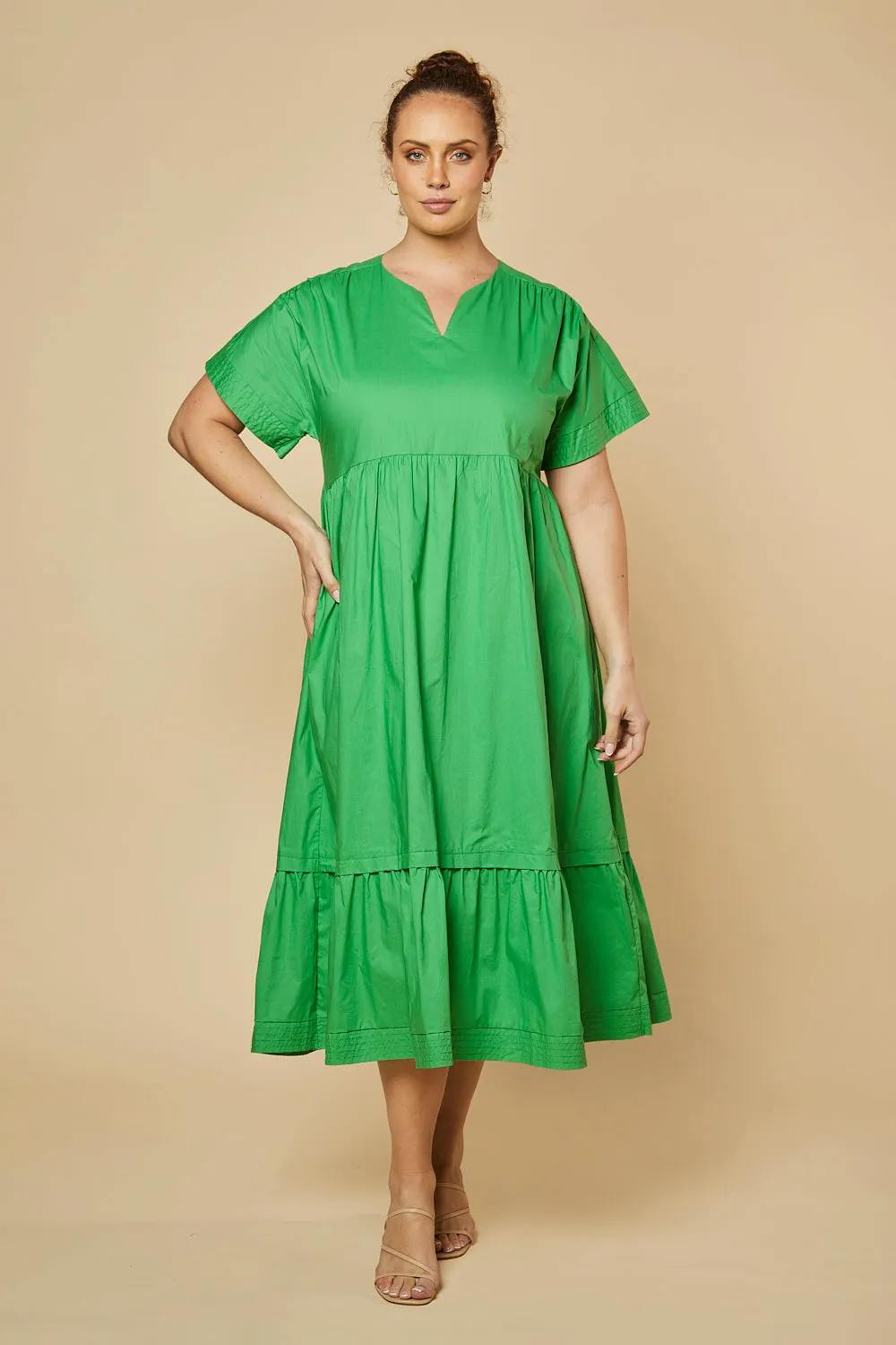 Ainsley Shift Dress in Green Poplin